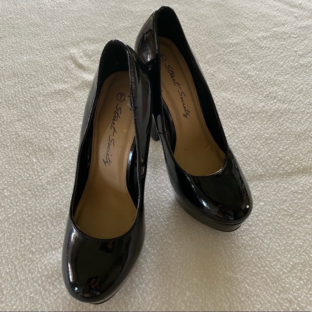 Street Society Platform Dress Shoes